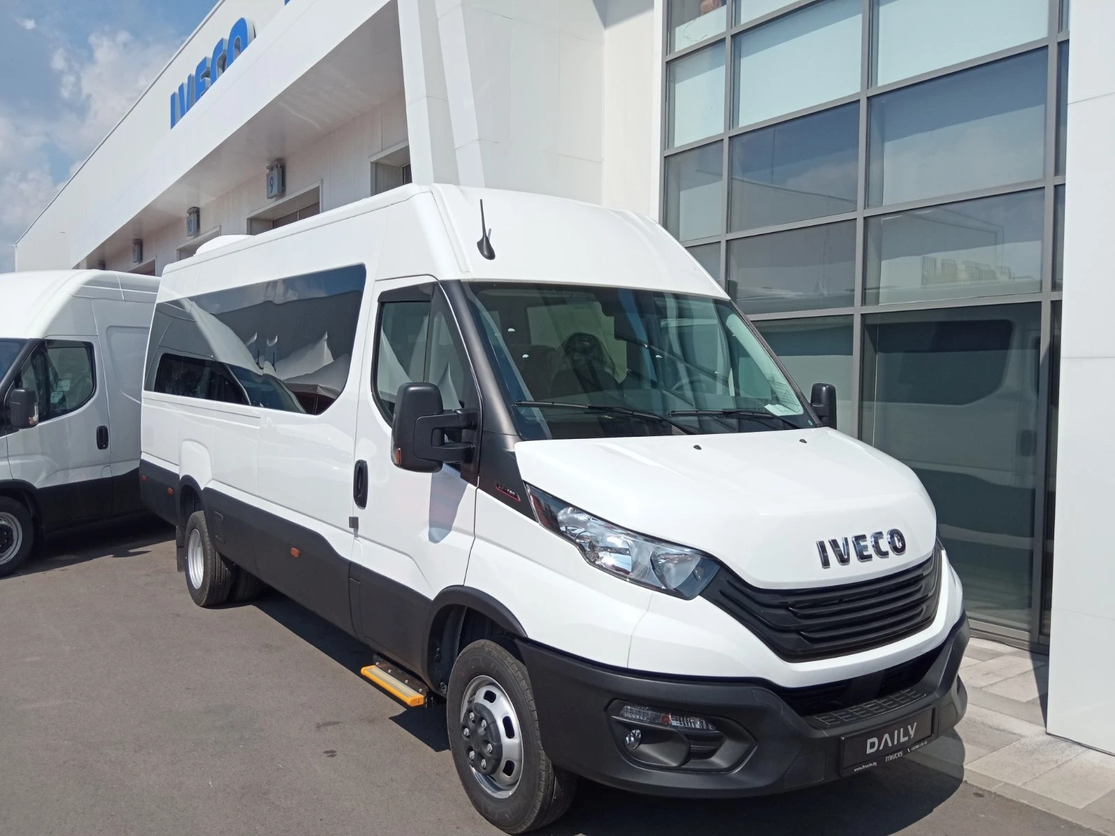 Iveco Daily 50C18H V BUS | Mobile.bg   1