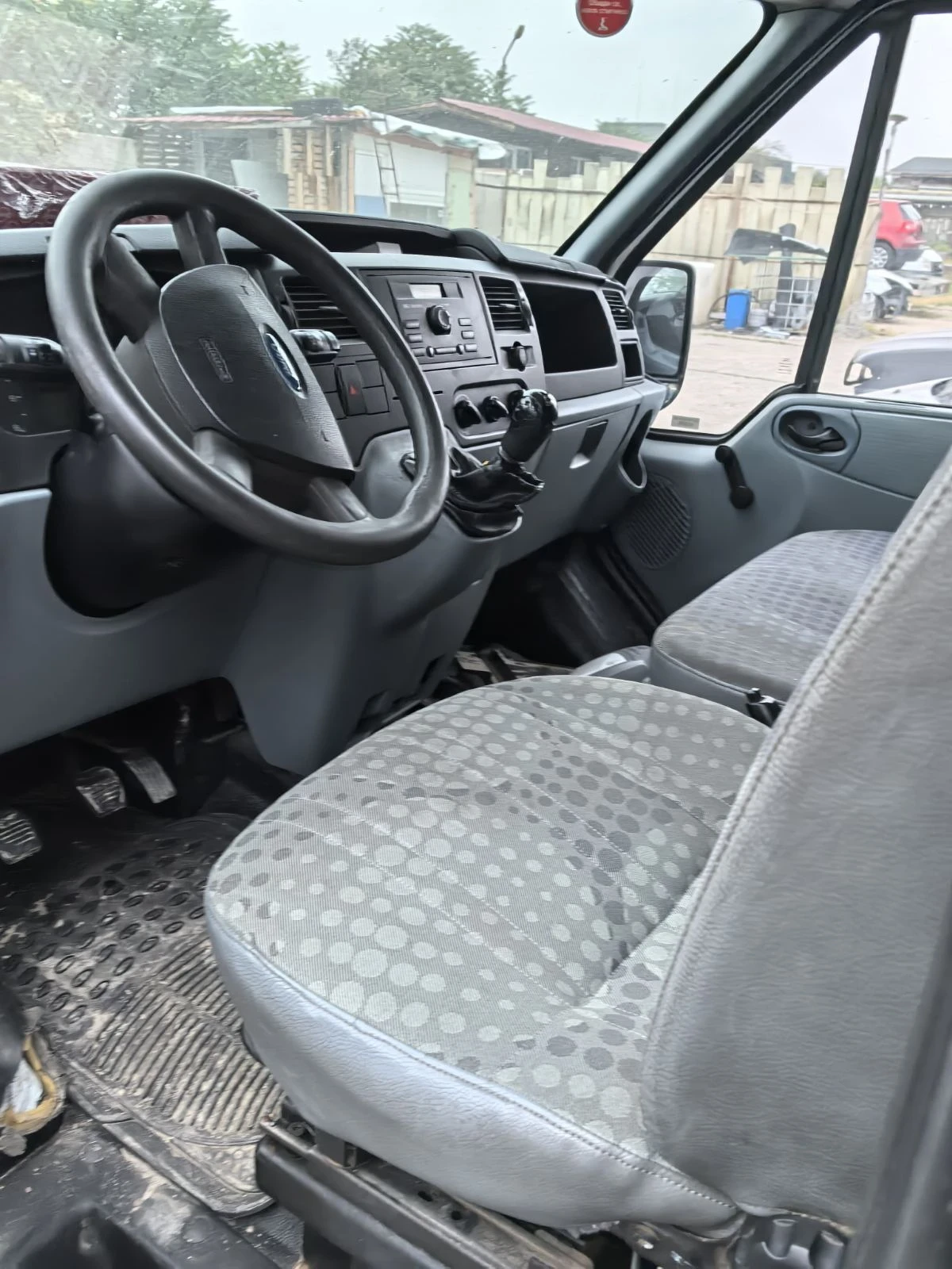 Ford Transit Товарен - изображение 4