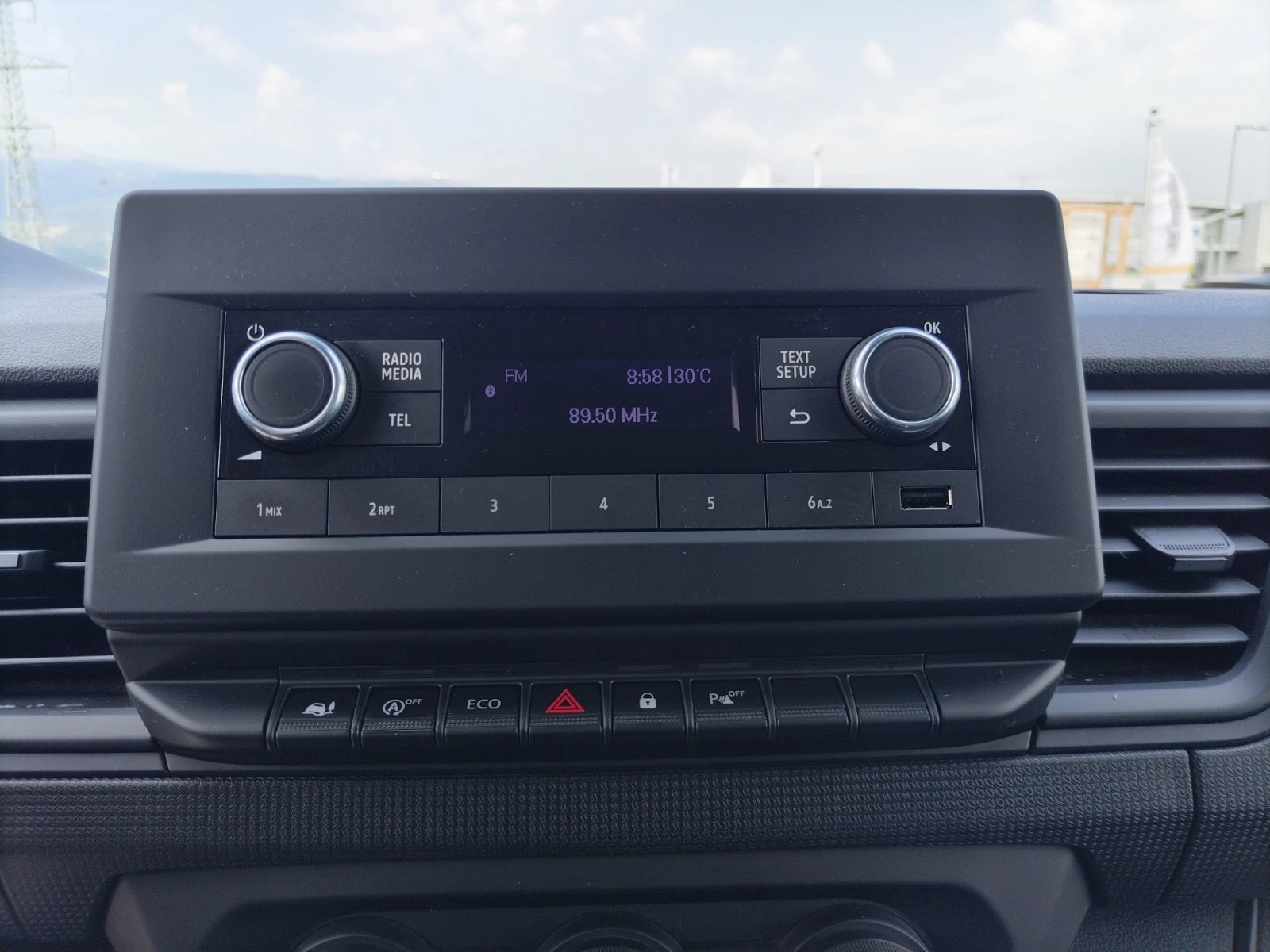 Renault Trafic 2.0dCi/ 110к.с./L1H1/ КАПАРИРАН, снимка 17 - Бусове и автобуси - 55786980
