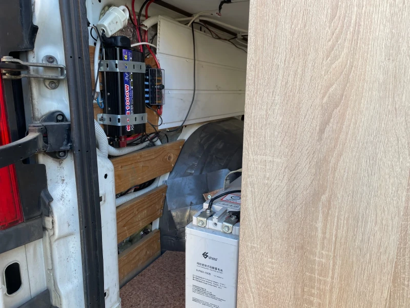 Кемпер Peugeot, снимка 13 - Каравани и кемпери - 52492902