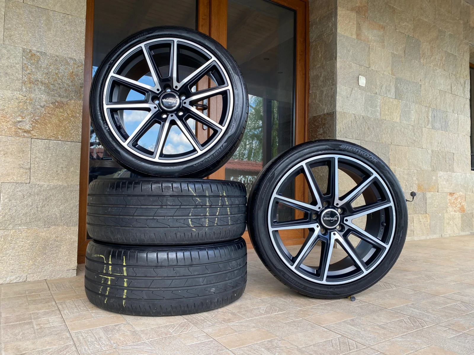 Гуми с джанти Hankook 225/40R18