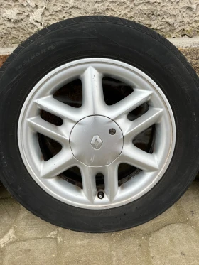 Гуми с джанти Nexen 195/65R15, снимка 4 - Гуми и джанти - 53606958
