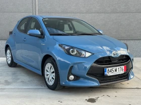 Toyota Yaris Hybrid // Гаранционна до 2031г, снимка 4