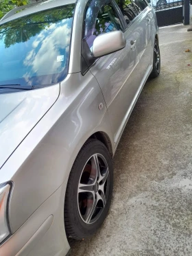 Toyota Avensis, снимка 3