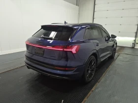 Audi E-Tron * PROGRESSIV * CARFAX * БЕЗ ПЪРВОНАЧАЛНА ВНОСКА, снимка 3