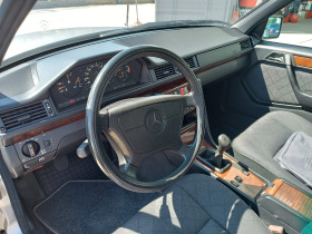 Mercedes-Benz E 200 УНИКАТ, снимка 13