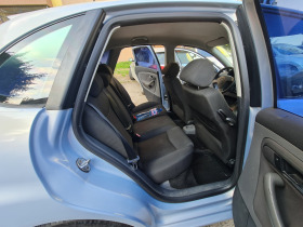 Seat Ibiza, снимка 7 - Автомобили и джипове - 45225948