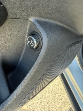 Opel Insignia 1.6CDTI * АВТОМАТ* НОВ ВНОС* ЛИЗИНГ*  - 7600 € / 14864.31 лв. - 19519401 13