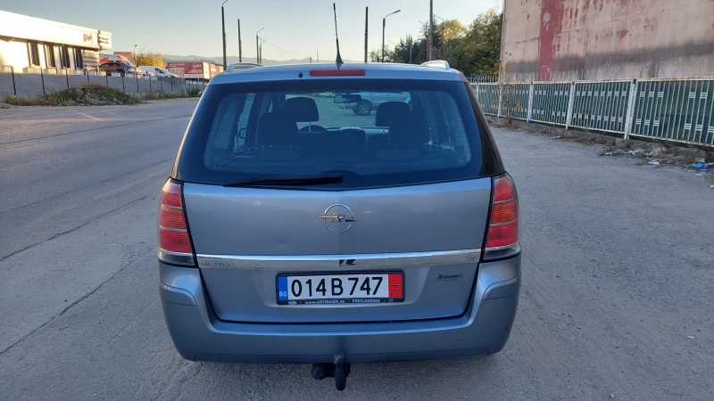 Opel Zafira 1.8i 7местна Германия, снимка 6 - Автомобили и джипове - 47694444