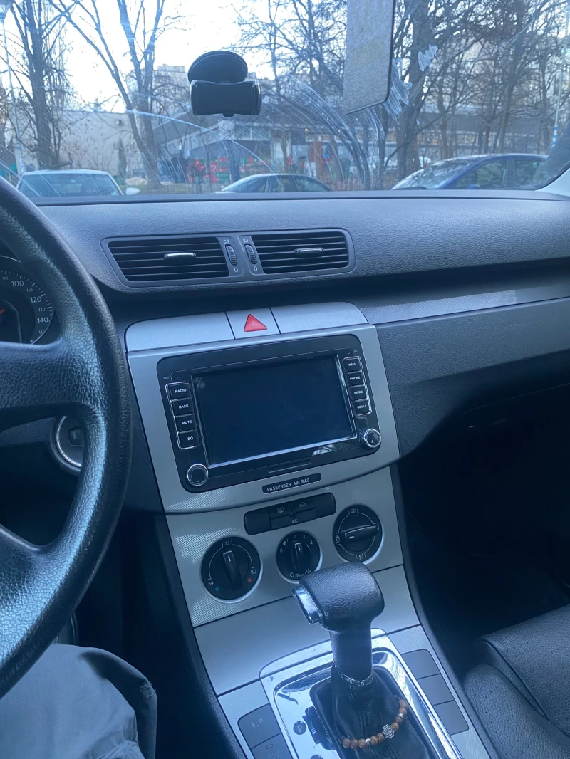 VW Passat 2.0 T, снимка 9 - Автомобили и джипове - 48483085