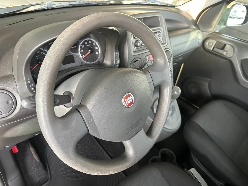 Fiat Panda 1.24x4* REALNI KM* KLIMA* , снимка 9 - Автомобили и джипове - 48896384