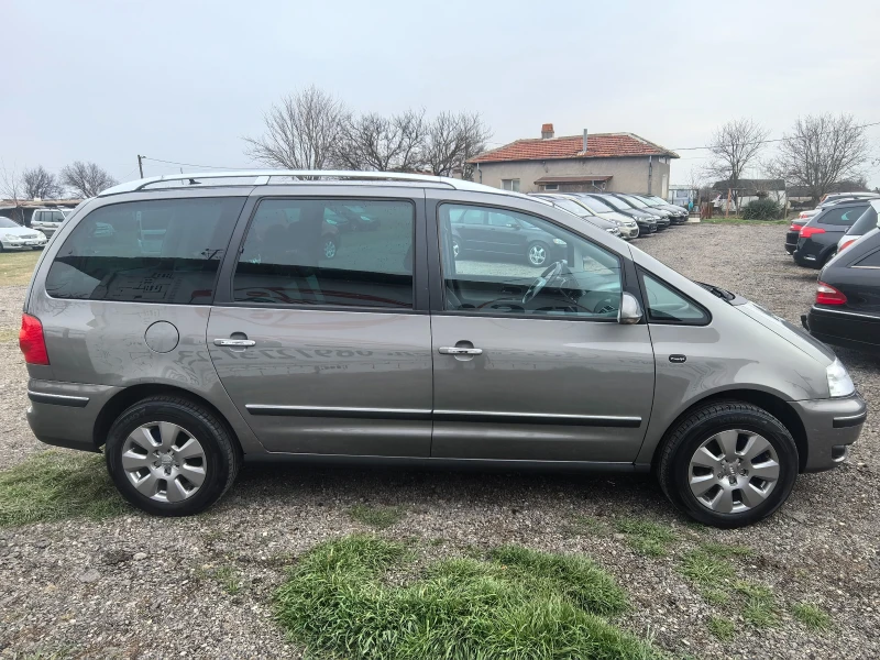 VW Sharan 2.8i 4x4, снимка 6 - Автомобили и джипове - 49115706