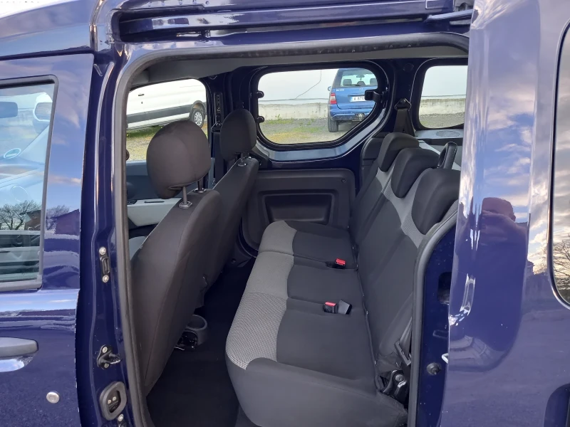 Dacia Dokker, снимка 12 - Автомобили и джипове - 49815626