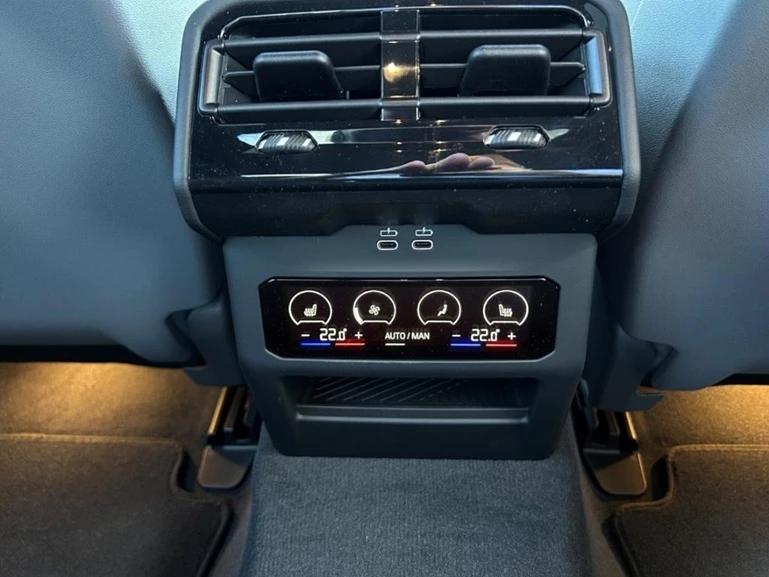 BMW 530 e = M-Sport =  | Mobile.bg   11