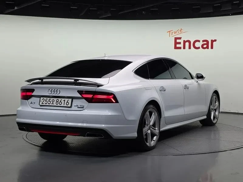 Audi A7 | АВТОФИНАНСИРАНЕ | ФИКСИРАНА ЦЕНА ДО БЪЛГАРИЯ, снимка 3 - Автомобили и джипове - 55265931
