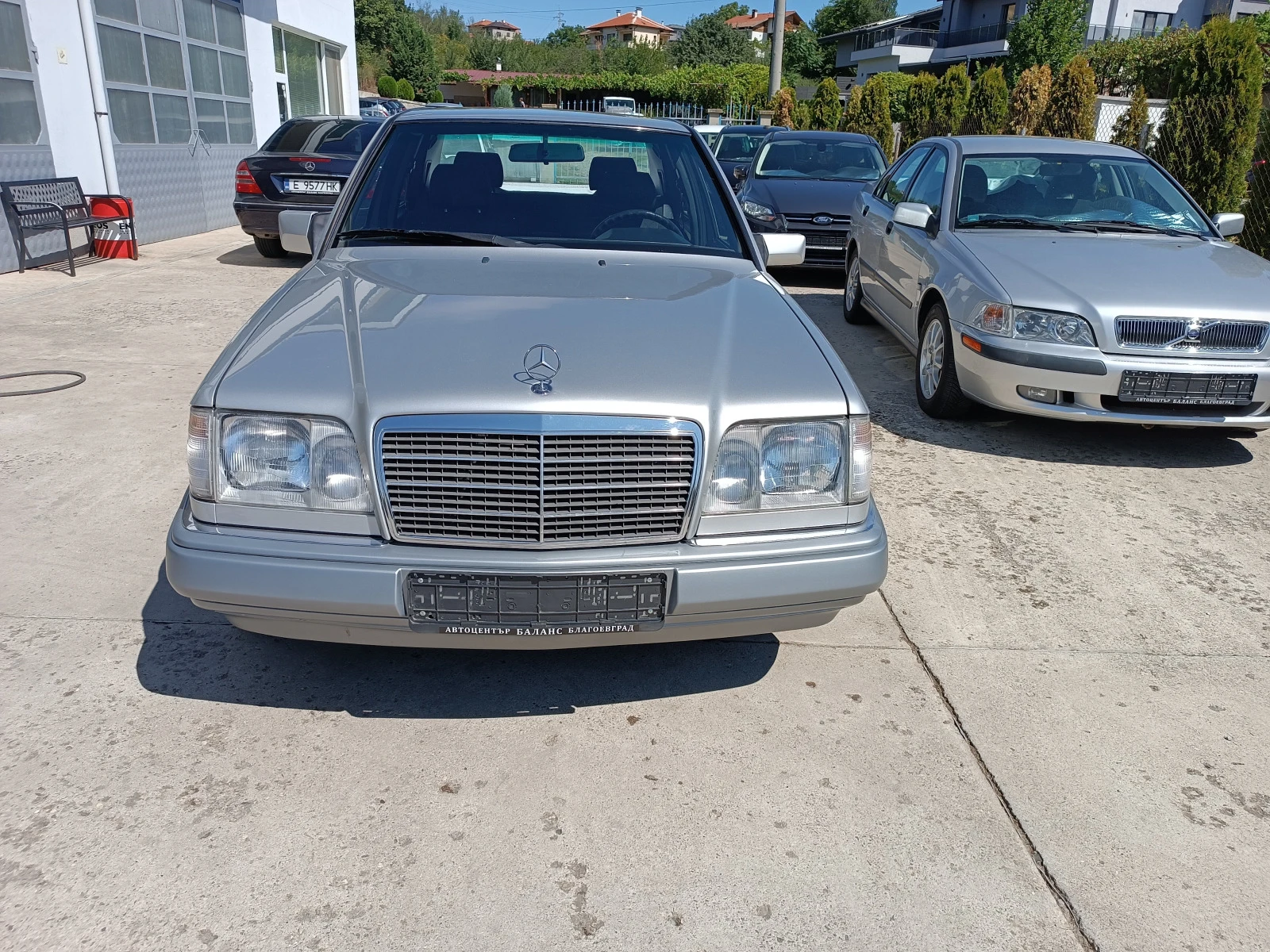 Mercedes-Benz E 200 УНИКАТ - изображение 2