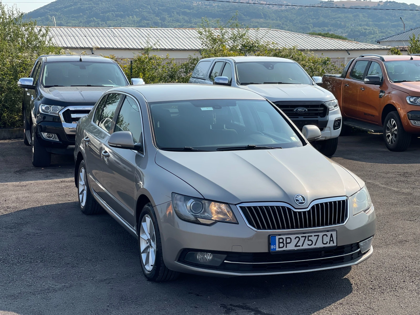 Skoda Superb 2.0TDi Facelift - изображение 8