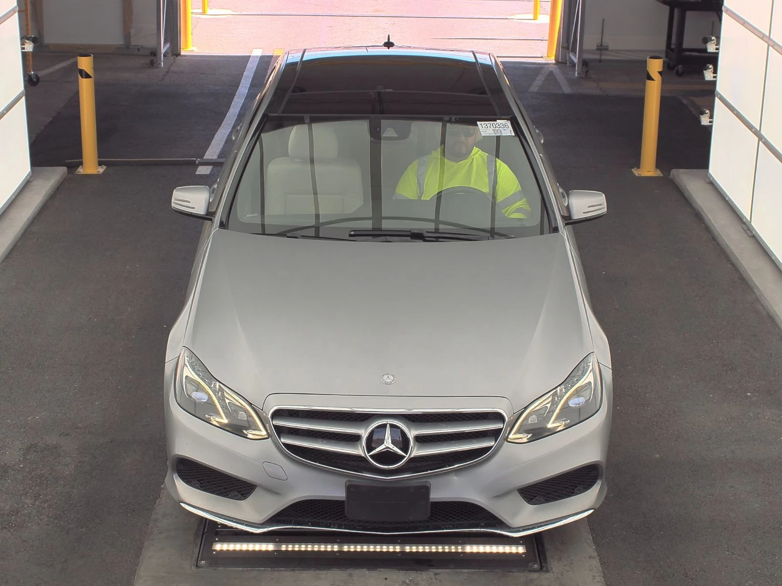 Mercedes-Benz E 350 Full-LED/harman-kardon/Assist Plus/Kaмера/Подгрев - изображение 3