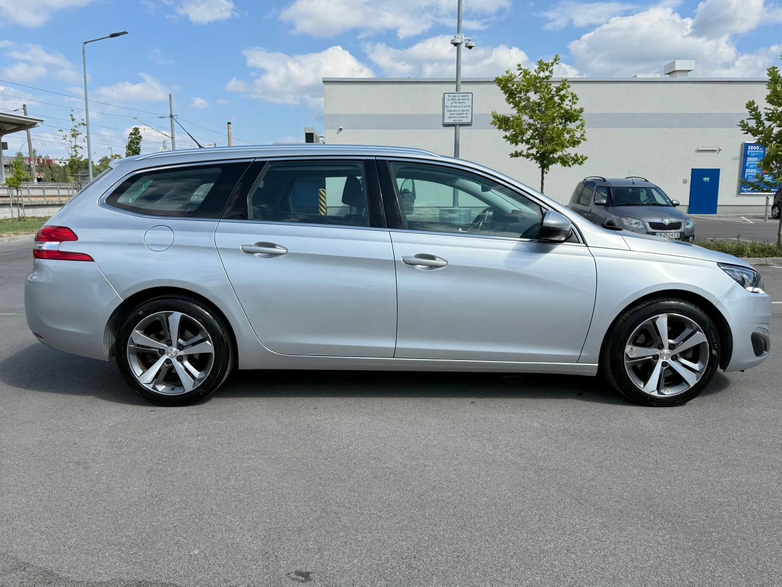 Peugeot 308 /2.0HDI/EURO 6B/KOJA/NAVI/KEYLESS/TOP/ - изображение 8