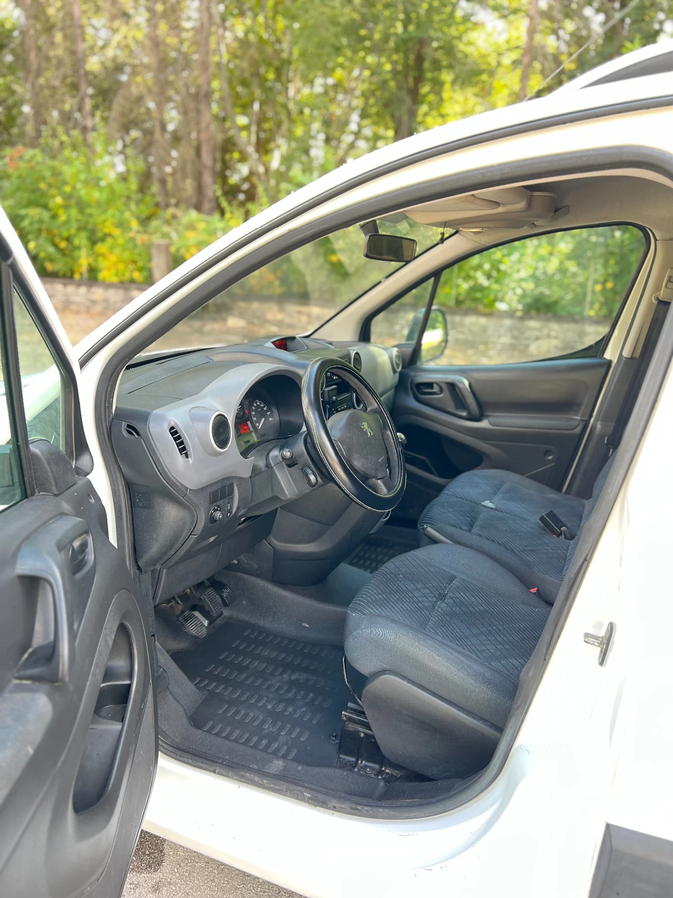 Peugeot Partner 1.6HDI - изображение 9