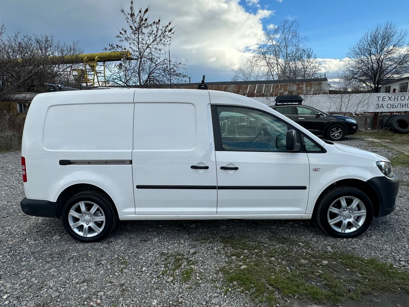 VW Caddy Maxxi - изображение 6