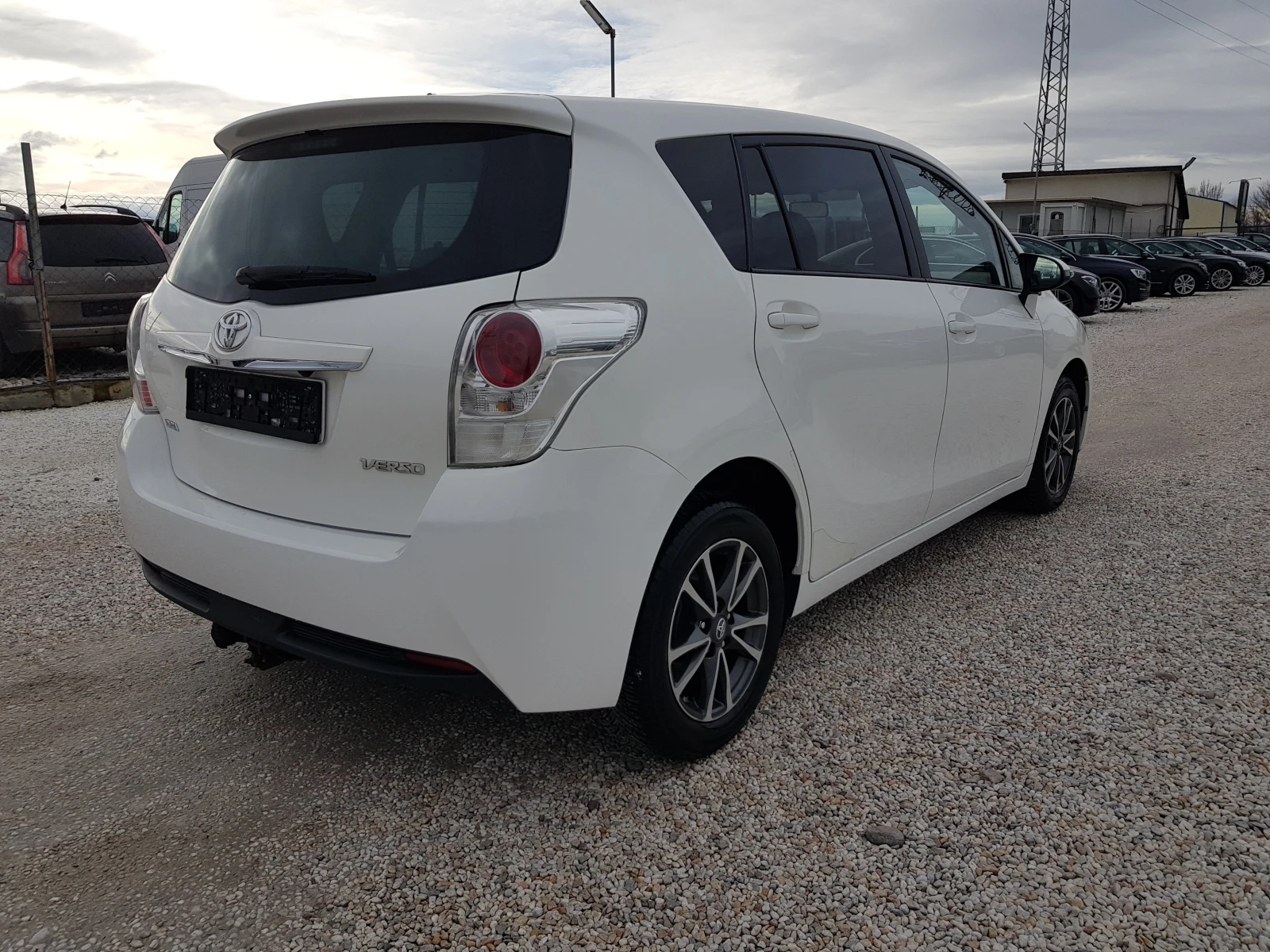 Toyota Verso 1.6 D4D-111 �.�. 7 ����� EURO 5B ������ | Mobile.bg � ����������� 5