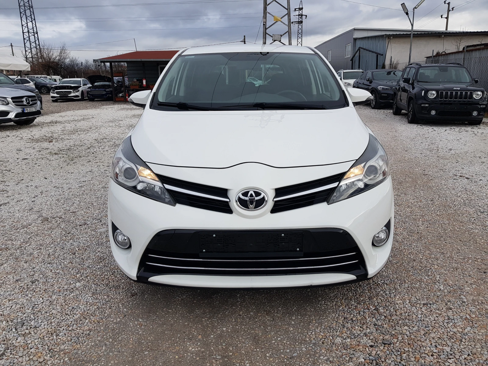 Toyota Verso 1.6 D4D-111 �.�. 7 ����� EURO 5B ������ | Mobile.bg � ����������� 2