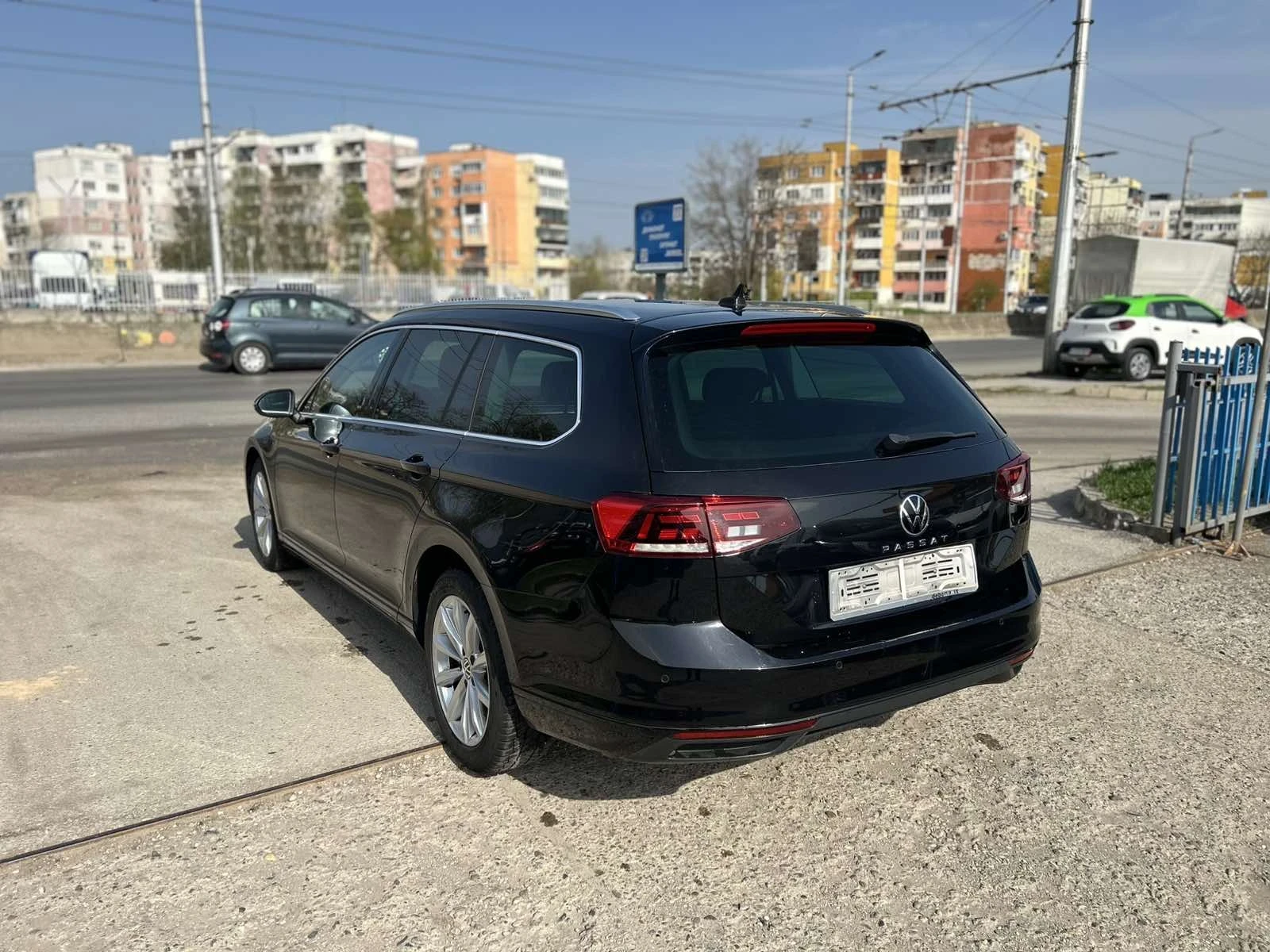 VW Passat, снимка 5 - Автомобили и джипове - 54217108