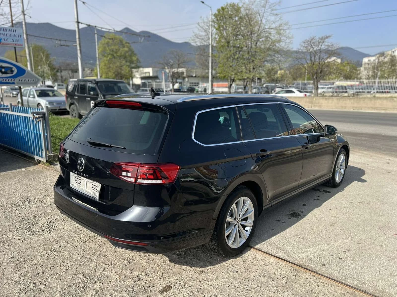 VW Passat, снимка 7 - Автомобили и джипове - 54217108