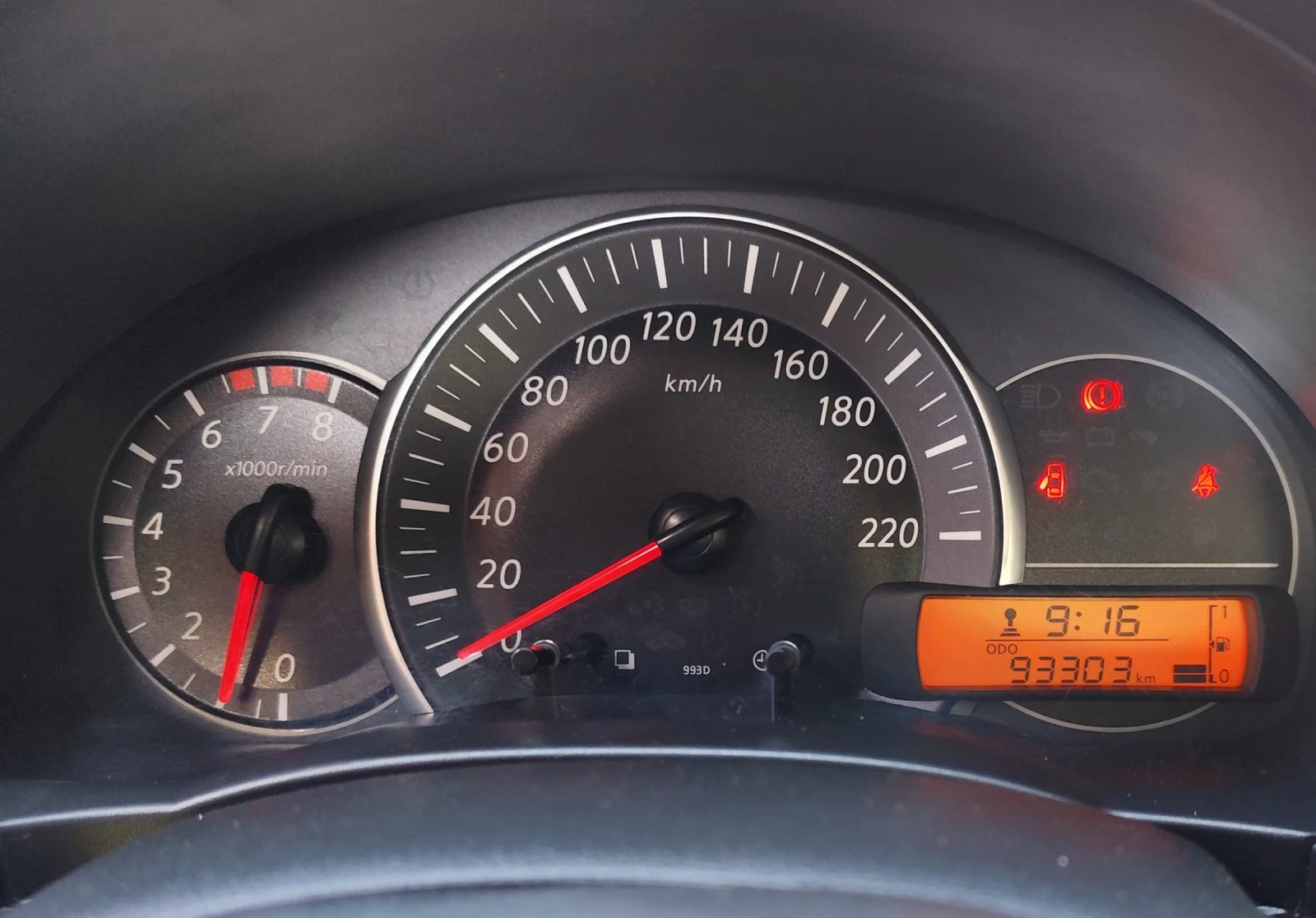 Nissan Micra 1.2i Facelift 93хил.км, снимка 12 - Автомобили и джипове - 54480516