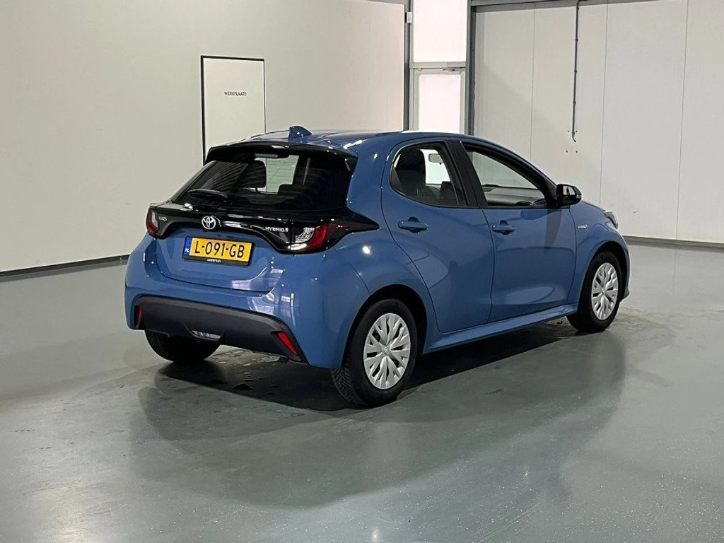 Toyota Yaris Hybrid // ����������� �� 2031� | Mobile.bg � ����������� 4