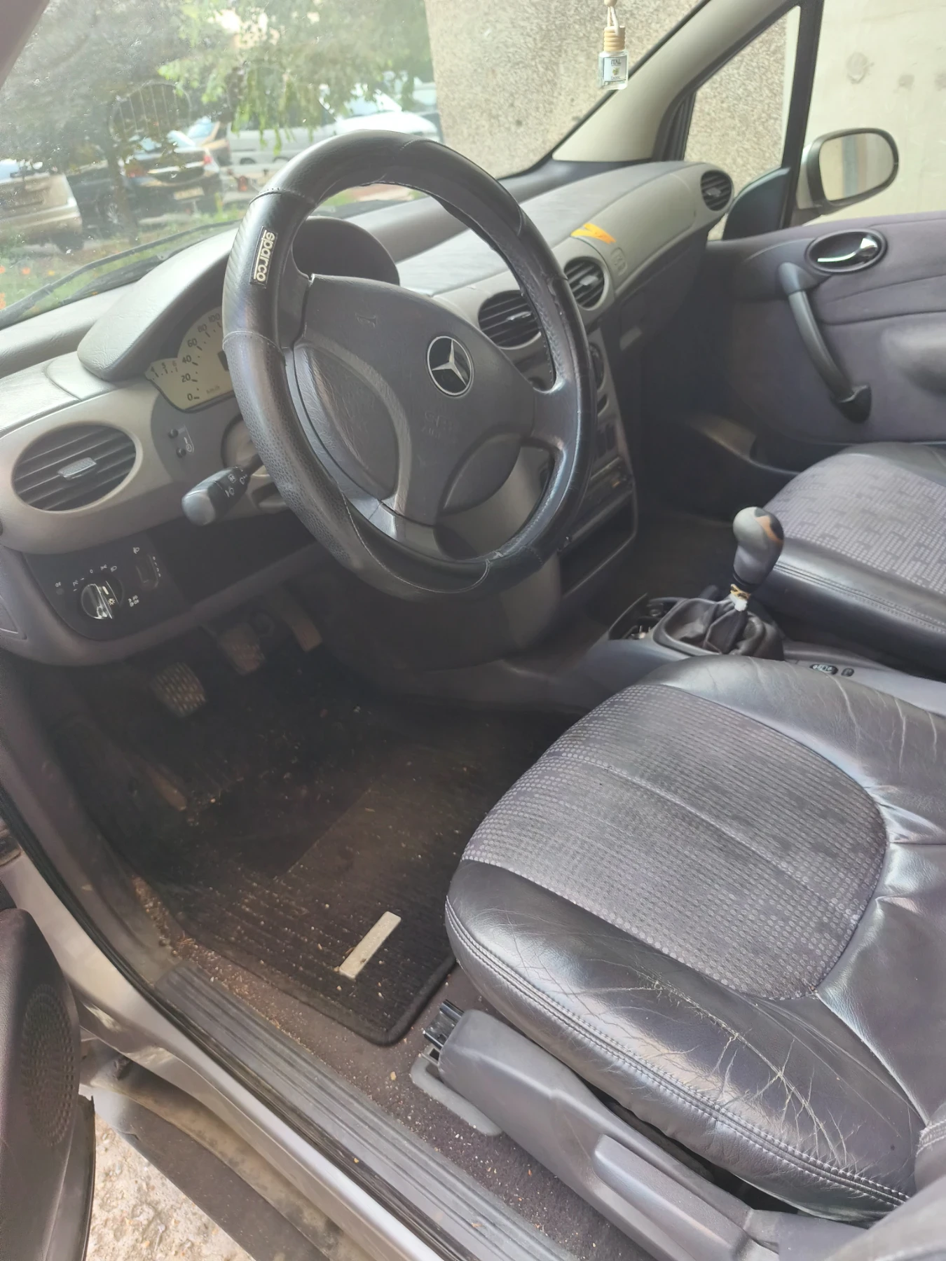 Mercedes-Benz A 140 1400, снимка 4 - Автомобили и джипове - 54985505