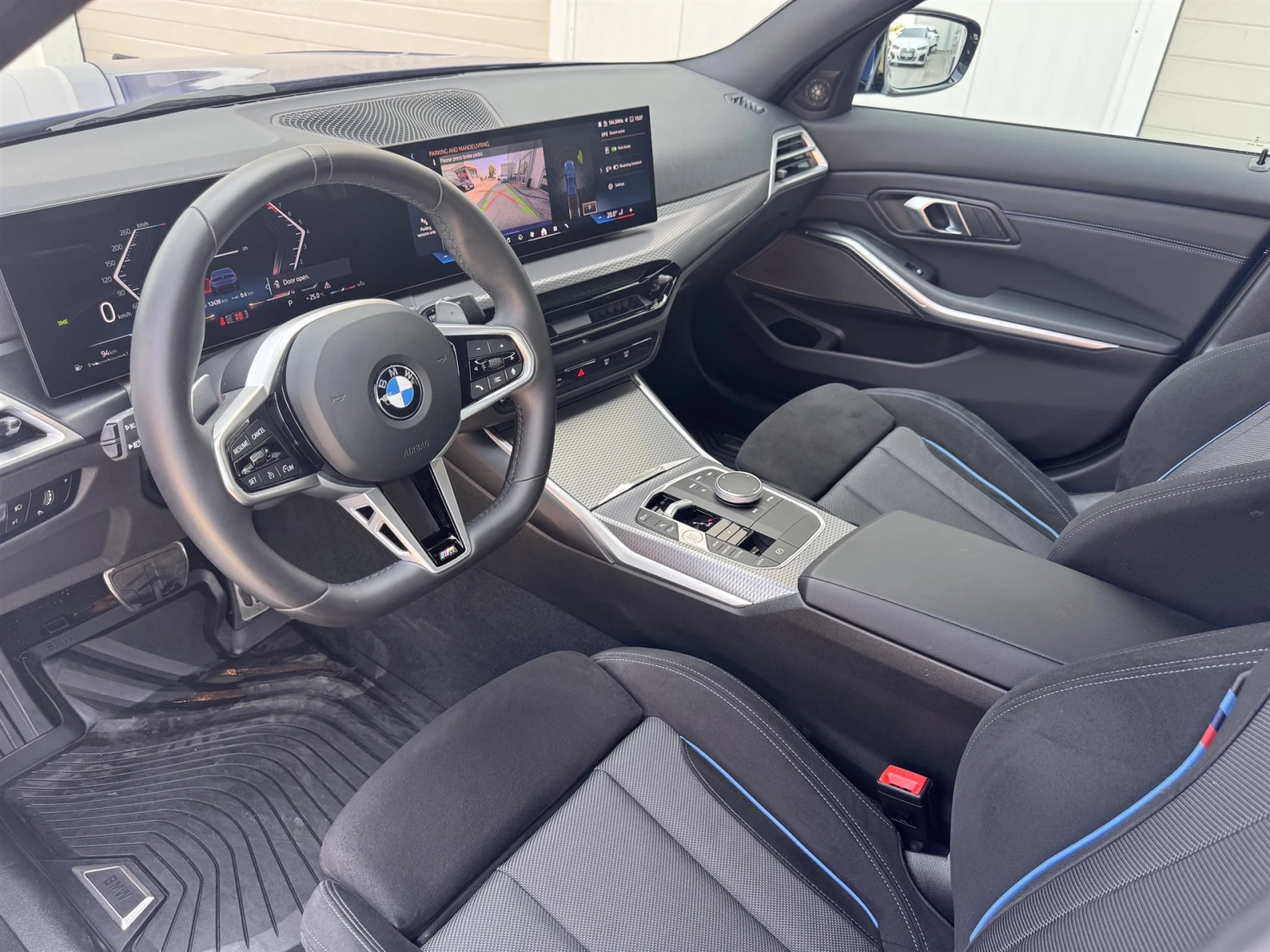 BMW 330 xDrive Sedan (MX), снимка 6 - Автомобили и джипове - 55385553