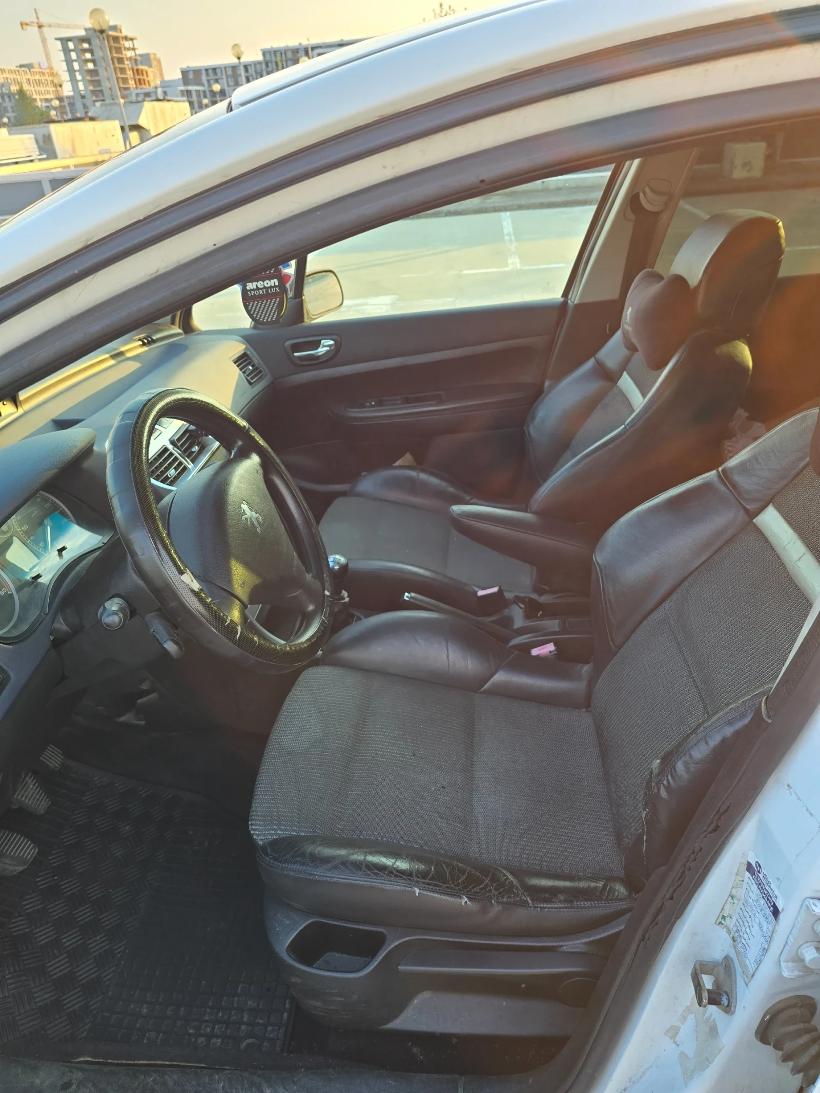 Peugeot 307 2.0HDI, снимка 6 - Автомобили и джипове - 55594080