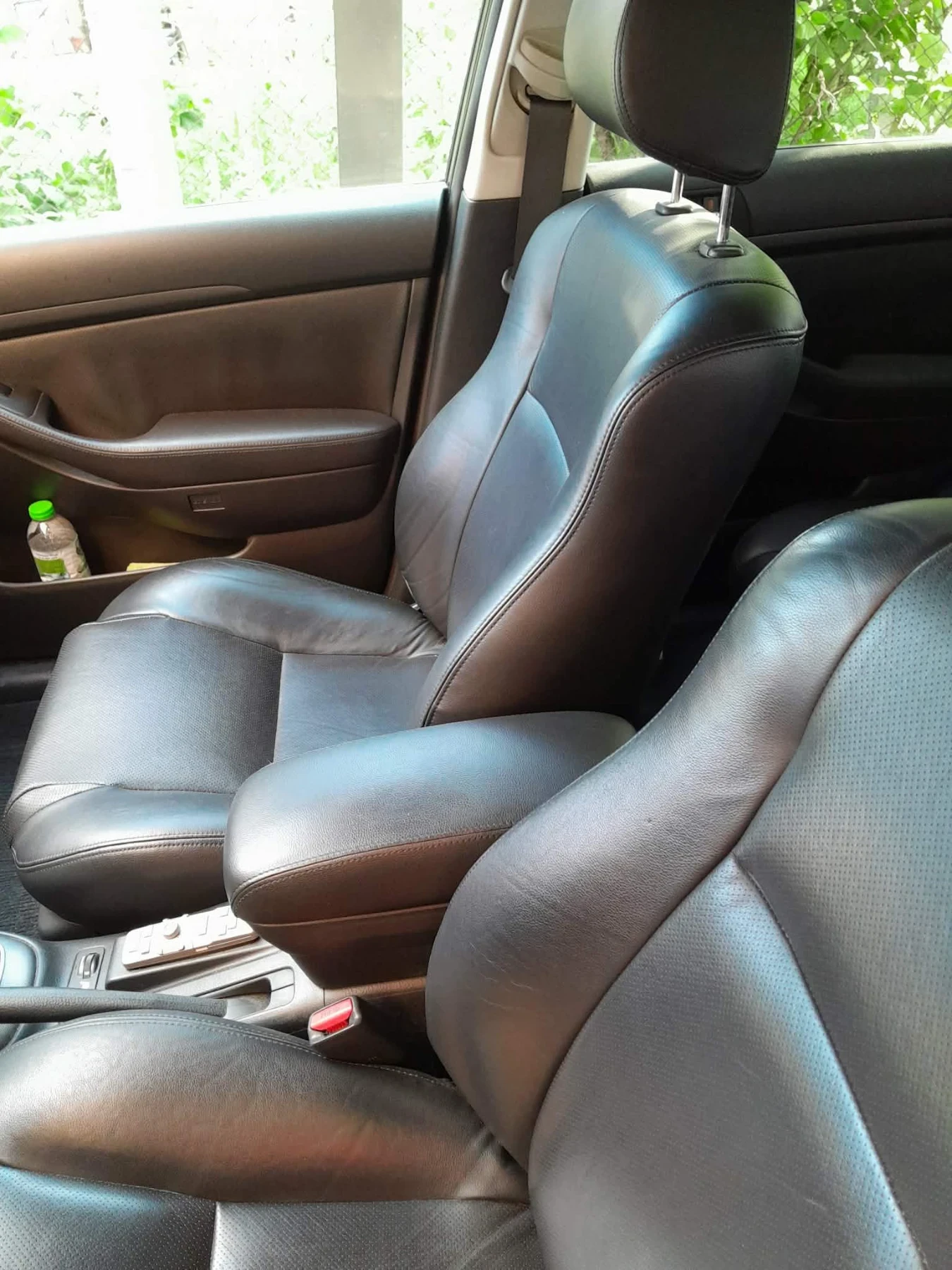 Toyota Avensis, снимка 9 - Автомобили и джипове - 55851841