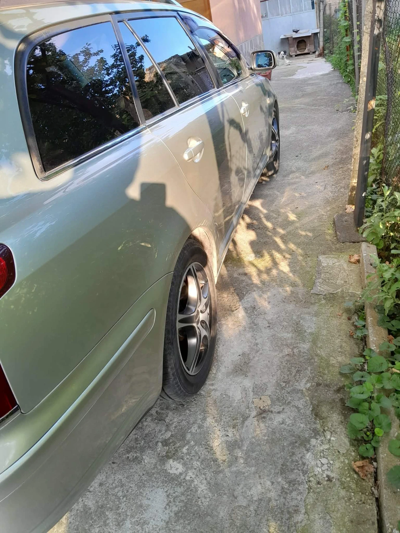 Toyota Avensis, снимка 5 - Автомобили и джипове - 55851841
