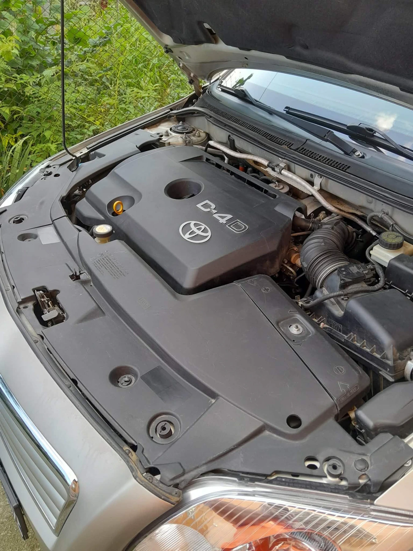 Toyota Avensis, снимка 6 - Автомобили и джипове - 55851841