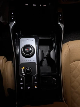 Kia Sorento 2.2 CRDI 4x4 - OЧАКВАН ВНОС, снимка 7