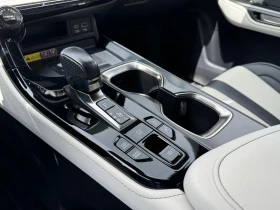 Lexus NX 450 Plug-in Hybrid 4x4 Full Extri , снимка 14