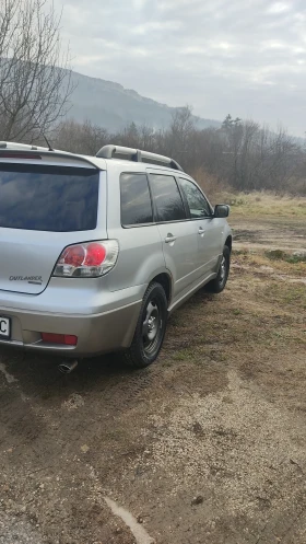 Mitsubishi Outlander Газ-Бензин, снимка 3