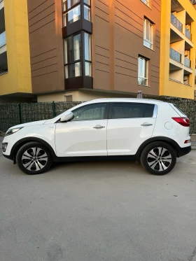 Kia Sportage 2.0 CRDI 4X4 АВТОМАТ, КОЖА, КАМЕРА, НАВИ, ПОДГРЕВ - 8890 € / 17387.33 лв. - 79918826 5