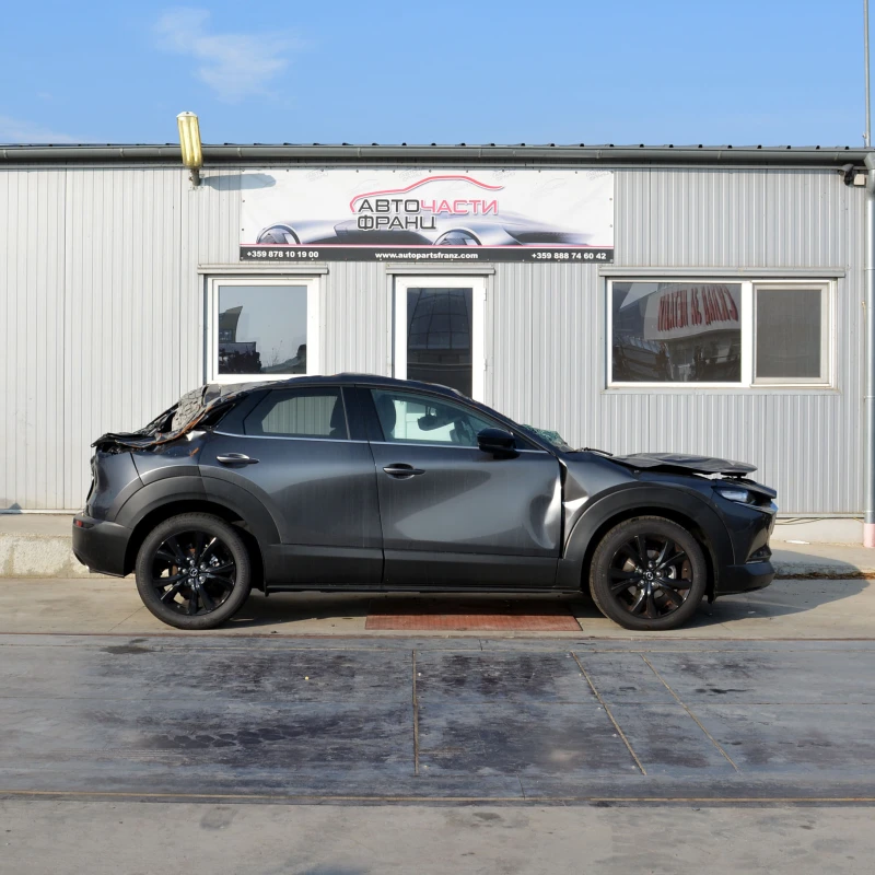 Mazda CX-30 2.0 Hybrid, снимка 3 - Автомобили и джипове - 48219807