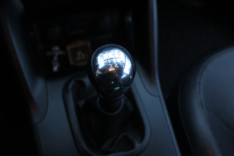 Hyundai IX35, снимка 12 - Автомобили и джипове - 53263815