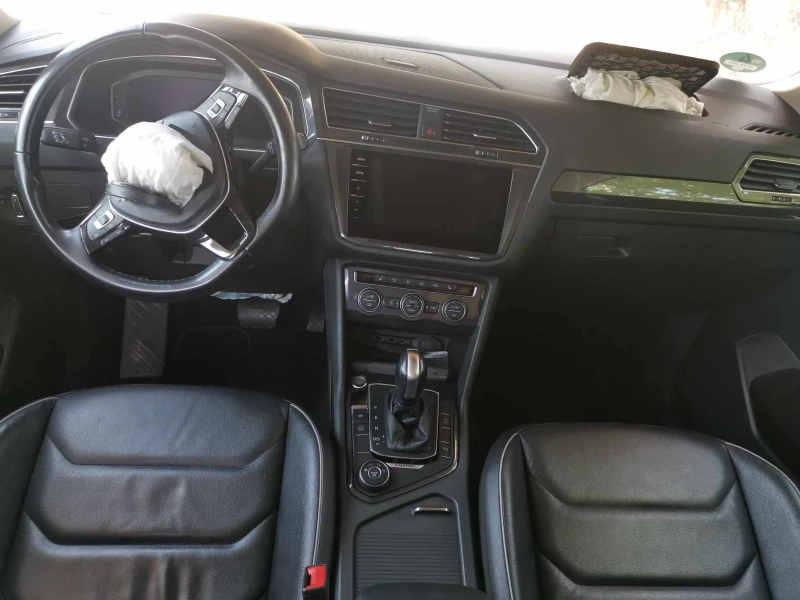 VW Tiguan Allspace 2.0TSI - 11 лв. - 35933982 | Car24.bg