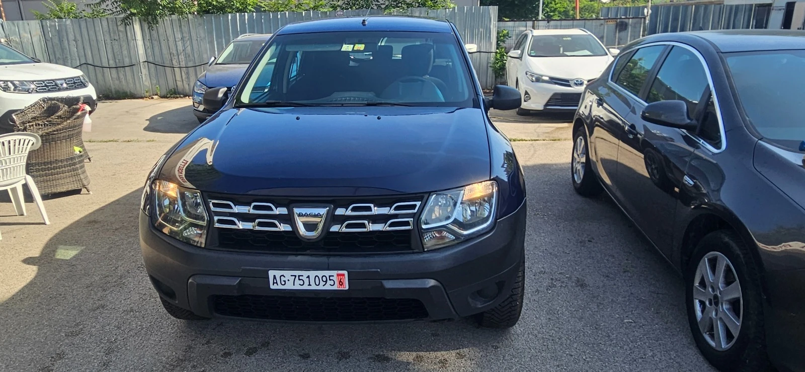 Dacia Duster 1, 6 4х4  - изображение 2