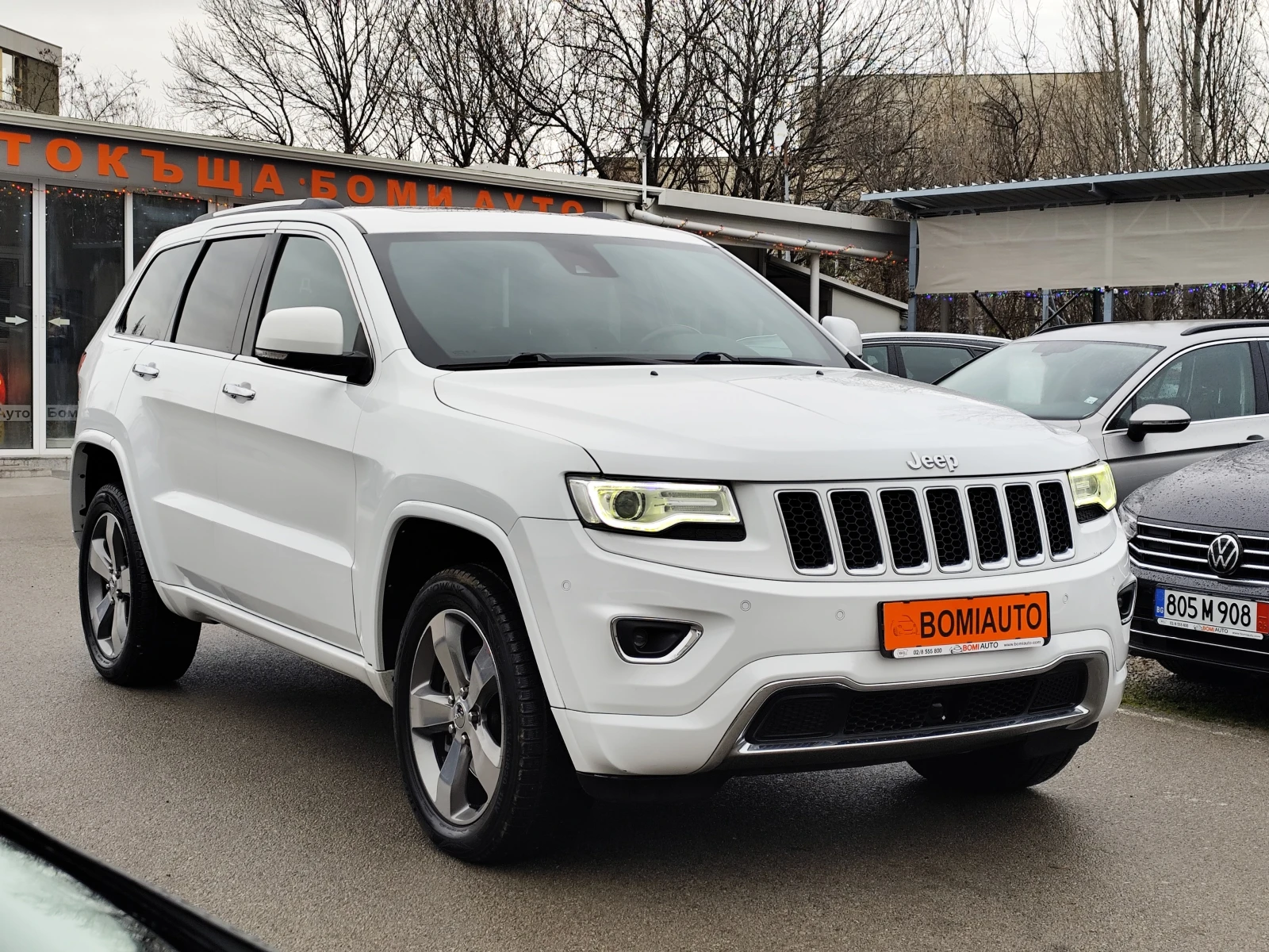 Jeep Grand cherokee 3.0D 4X4 LED* ОБДУЖВАНЕ* FACE* КОЖА* ПОДГРЕВ* FULL - изображение 3