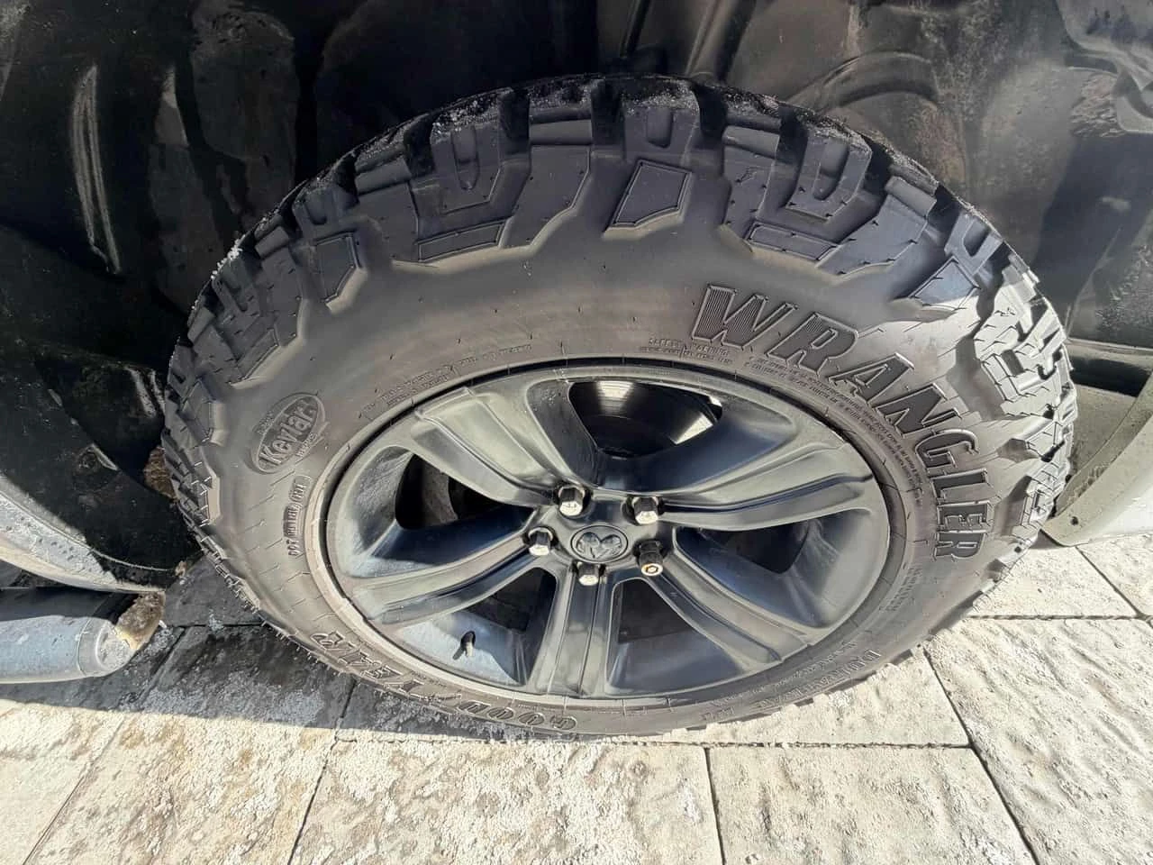 Dodge RAM 1500 * Sport * KEYLESS* ПОДГРЕВ* ПАНО*  - изображение 7