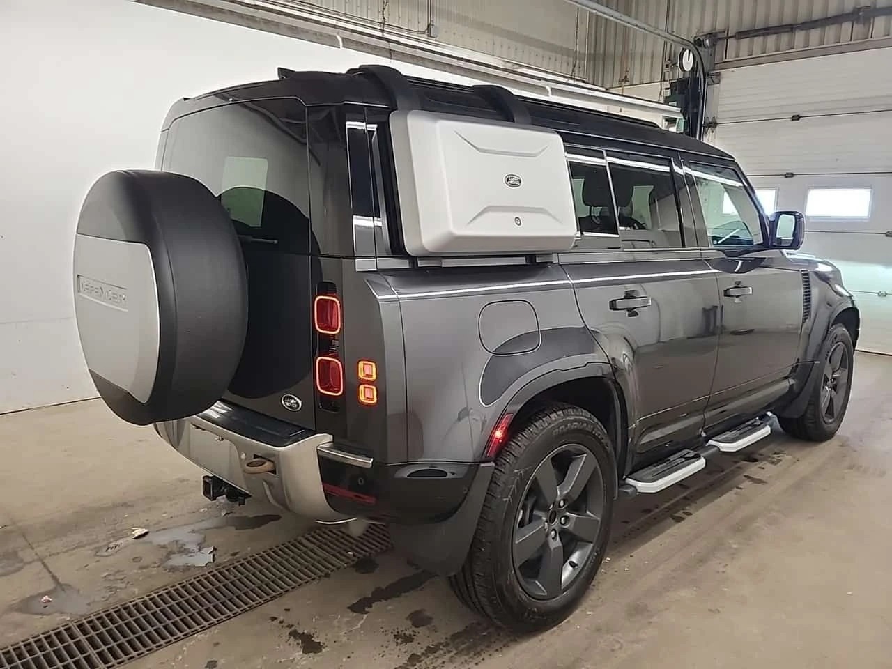 Land Rover Defender SE/CARFAX/360 ������/2 �����/��������/������� | Mobile.bg � ����������� 4