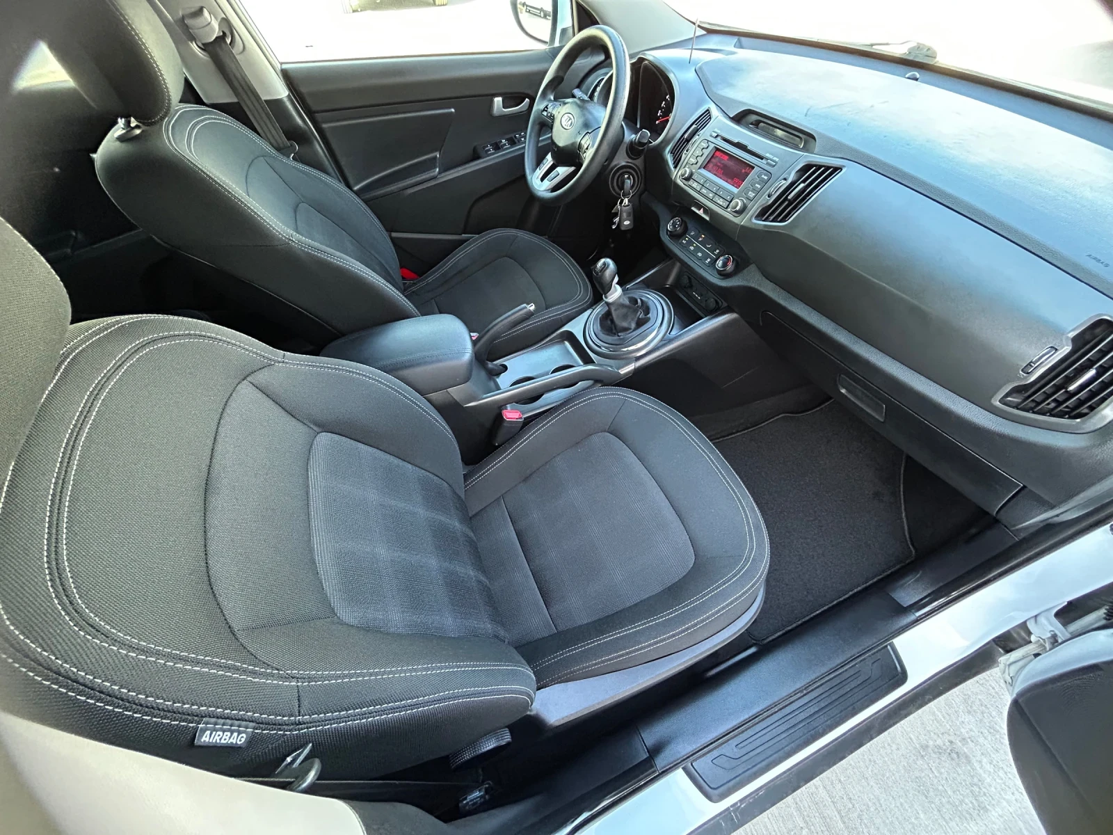 Kia Sportage 1.7CRDi/EURO 5B/117K.C./123 000 KM . | Mobile.bg � ����������� 13