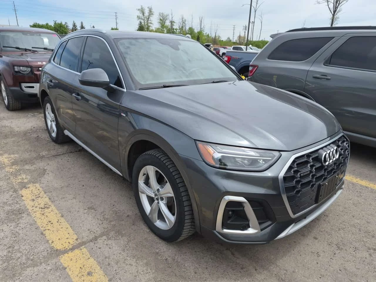 Audi Q5 Progressiv/CARFAX/Панo/360 кам/Дистроник/2 ключа, снимка 2 - Автомобили и джипове - 54748736
